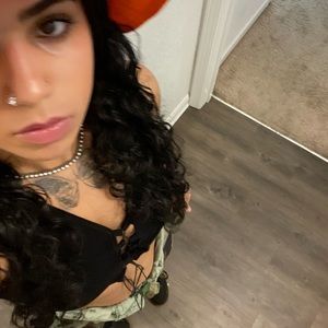 Meet your Posher, Jillian